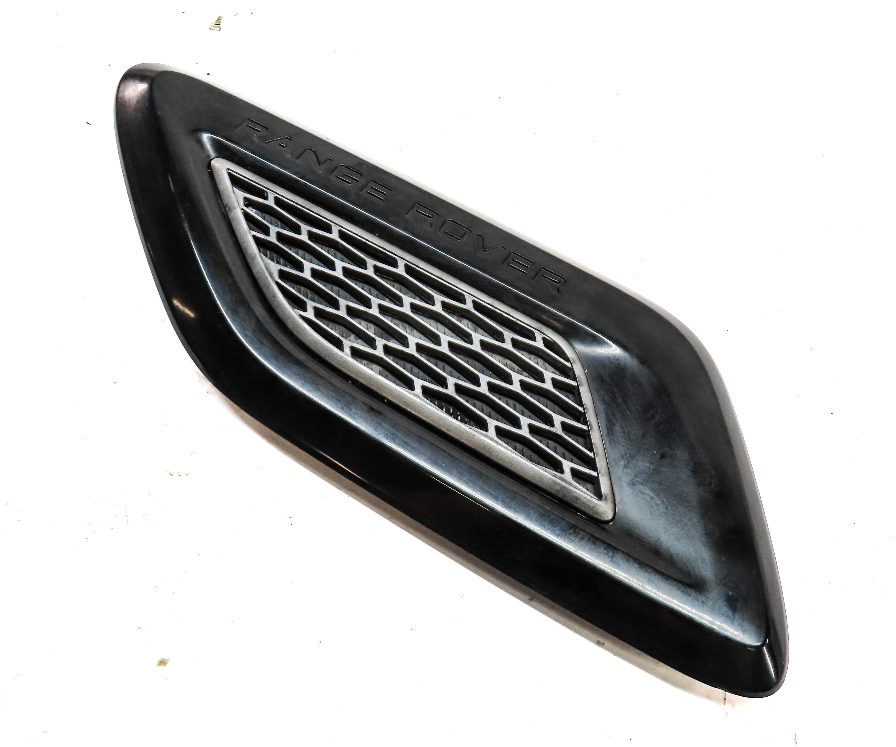 2016 RANGE ROVER SPORT (L494) FRONT LEFT DRIVER HOOD AIR VENT GRILLE — exact item pictured